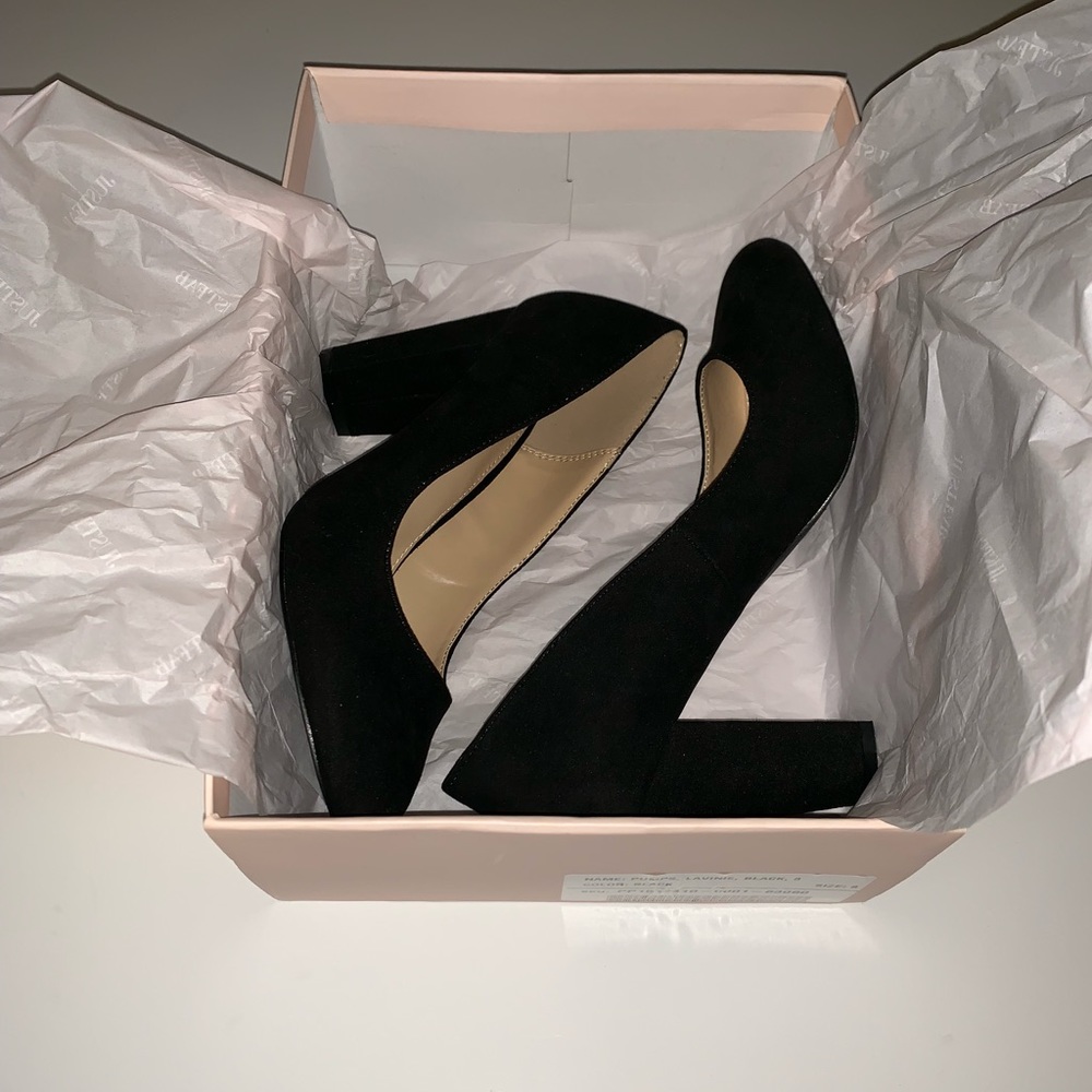 JustFab black heel pumps thick heel